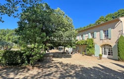 Salon-de-Provence, Provence-Alpes-Côte-d'Azur 13300