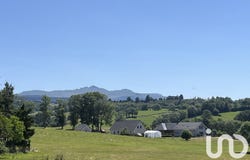 Tauves, Auvergne-Rhône-Alpes 63690