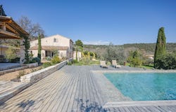 Saint-Saturnin-lès-Apt, Provence-Alpes-Côte-d'Azur 84490
