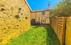 ASNIERES SUR BLOUR, Poitou-Charentes 86430