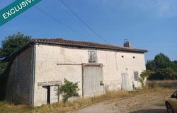 Saint-Quentin-De-Chalais, Poitou-Charentes 16210