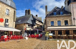 Auray, Brittany 56400