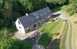 MAEL CARHAIX, Bretagne 22340