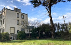 Douarnenez, Brittany 29100