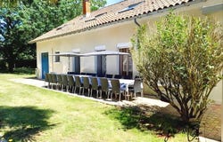 Lezay, Poitou-Charentes 79120
