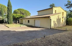 Saint-Saturnin-lès-Apt, Provence-Alpes-Côte-d'Azur 84490