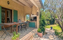 noves, Provence-Alpes-Côte d'Azur 13550