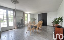 Guécélard, Pays de la Loire 72230