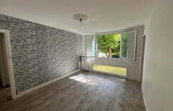 Saint Etienne, Auvergne-Rhône-Alpes 42000