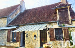 Champlemy, Bourgogne-Franche-Comté 58210
