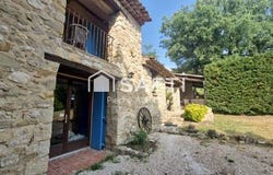 Beaumont-De-Pertuis, Provence-Alpes-Côte d'Azur 84120