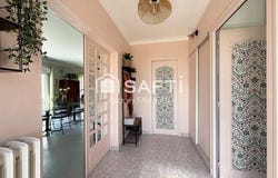 Parthenay, Poitou-Charentes 79200