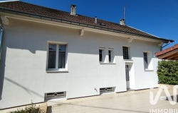 Oyonnax, Auvergne-Rhône-Alpes 01100