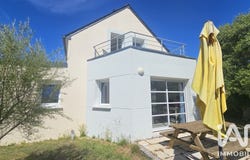 Plouhinec, Brittany 29780