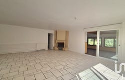 Caudebec-lès-Elbeuf, Normandy 76320