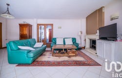 Guécélard, Pays de la Loire 72230
