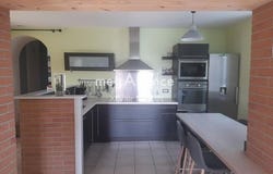 Nueil-Les-Aubiers, Poitou-Charentes 79250