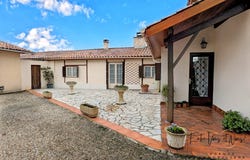 Bazas, Aquitaine 33430