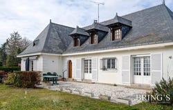 Bourgueil, Indre-et-Loire 37140
