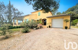 Vacqueyras, Provence-Alpes-Côte d'Azur 84190