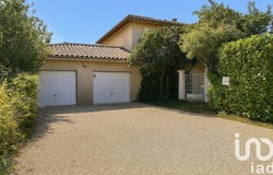 Châteauvilain, Auvergne-Rhône-Alpes 38300