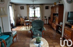 Sully-sur-Loire, Centre-Val de Loire 45600