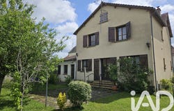 Dreux, Centre-Val de Loire 28100