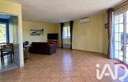 Saint-Denis-de-Pile, Nouvelle-Aquitaine 33910