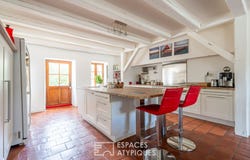 VEIGNE, Centre-Val de Loire 37250