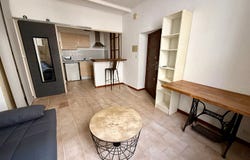 NIMES, Occitanie 30000