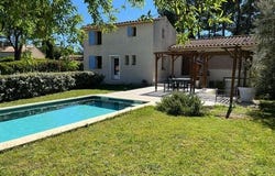 Pertuis, Provence-Alpes-Côte d'Azur 84120