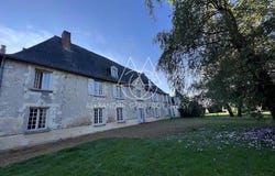 COURCAY, Centre 37310