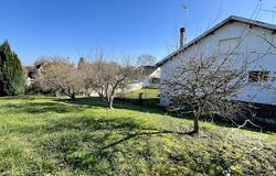 Attigny, Grand Est 08130