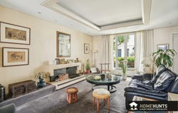18th (Montmartre - Abbesses) HH-15829939, Paris, Île-de-France 75008