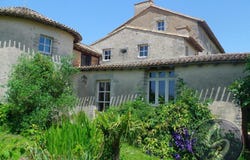 Cours, Poitou-Charentes 79220