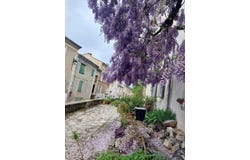 Rue Basse 44, Occitanie, Occitanie 30170