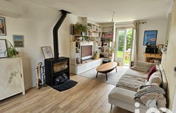 Lannilis, Brittany 29870