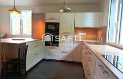 Poligny, Franche-Comté 39800