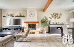 Villaines-sous-Bois, Île-de-France 95570