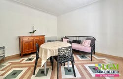 Bezouce, Languedoc-Roussillon 30320