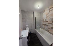 Reims, Champagne-Ardenne 51100