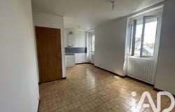 Guingamp, Brittany 22200