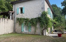 LAUZERTE, Midi-Pyrénées 82110