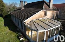 Pougy, Grand Est 10240