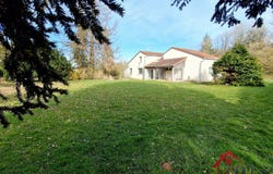 Bourbonne-les-Bains, Grand Est 52400