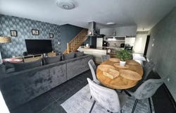 Ay-sur-Moselle, Moselle 57300