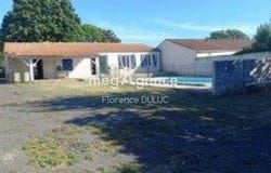 Bignay, Poitou-Charentes 17400
