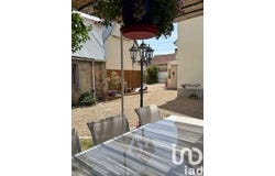 Challet, Centre-Val de Loire 28300