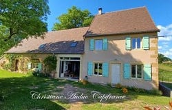 CHAROLLES, Bourgogne 71120