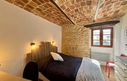 Lussan, Languedoc-Roussillon 30580